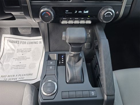 Certified 2025 Toyota Tacoma SR5 image 27