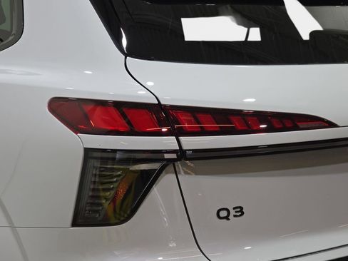New 2026 Audi Q3 quattro 2.0T image 35