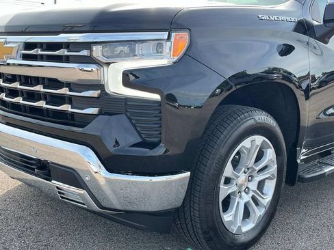 New 2026 Chevrolet Silverado 1500 LTZ w/ LTZ Premium Package RWD image 11