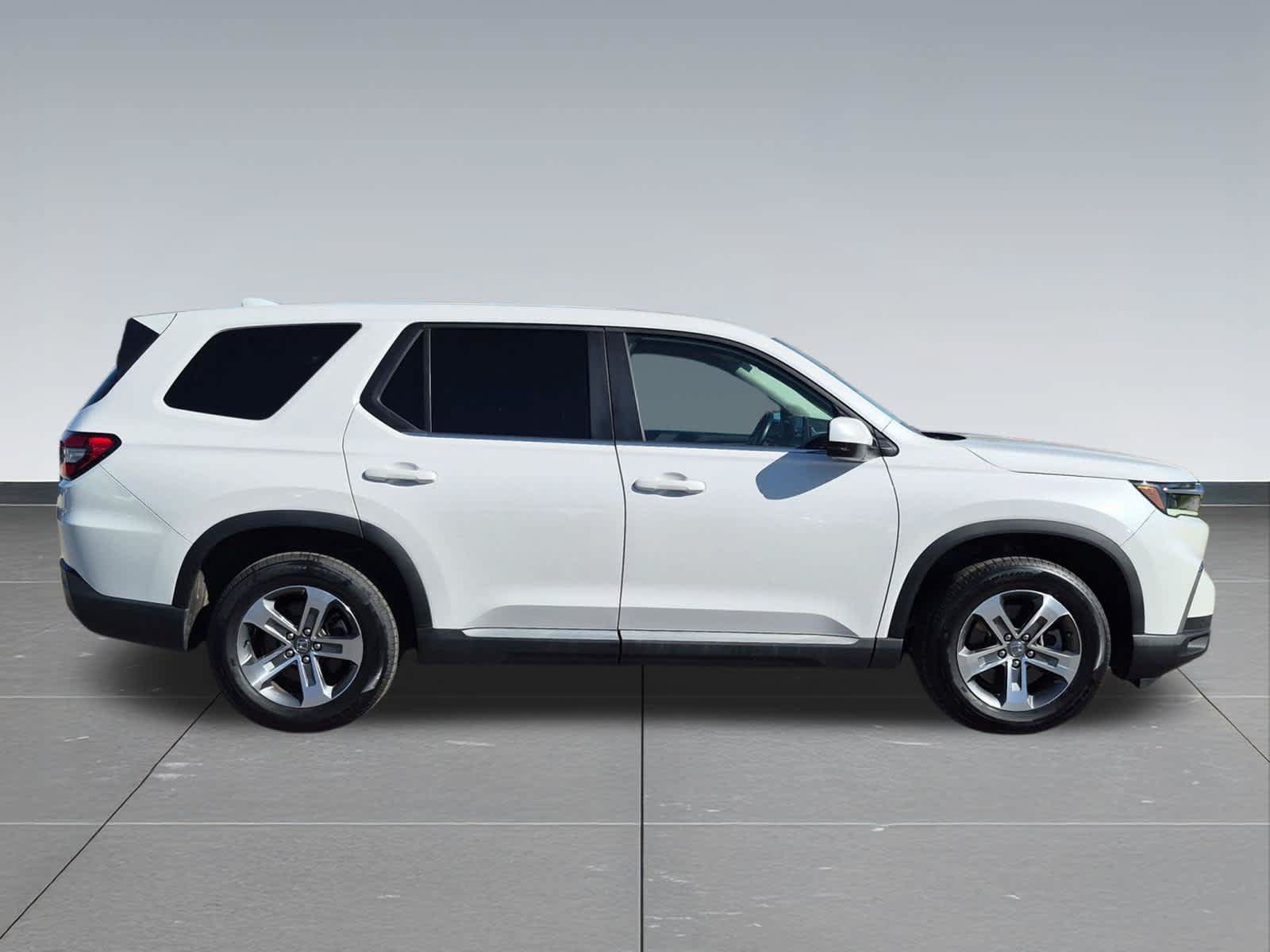 Certified 2024 Honda Pilot EX-L image 7
