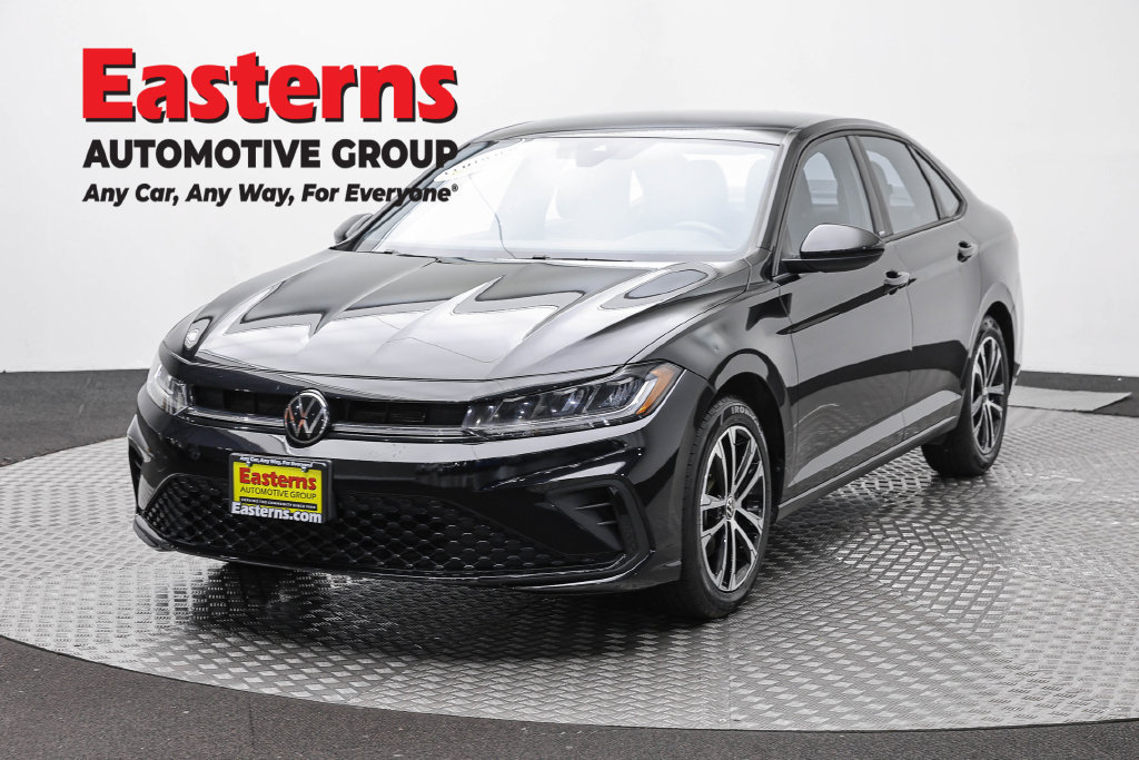 Used 2025 Volkswagen Jetta Sport FWD image 1