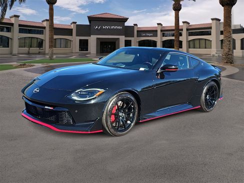 Used 2024 Nissan Z NISMO w/ Floor Mat Package image 4