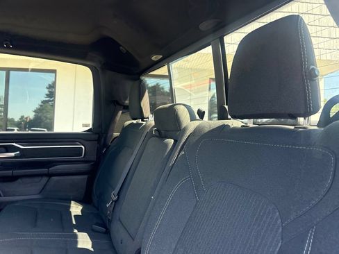 Used 2022 RAM 1500 Big Horn AWD/4WD image 5