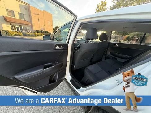 Used 2020 Kia Sportage LX FWD image 53
