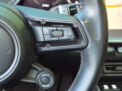 Certified 2021 Porsche 911 Carrera RWD image 9