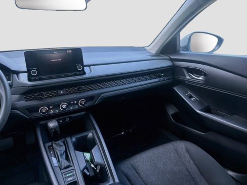 Used 2023 Honda Accord LX image 19