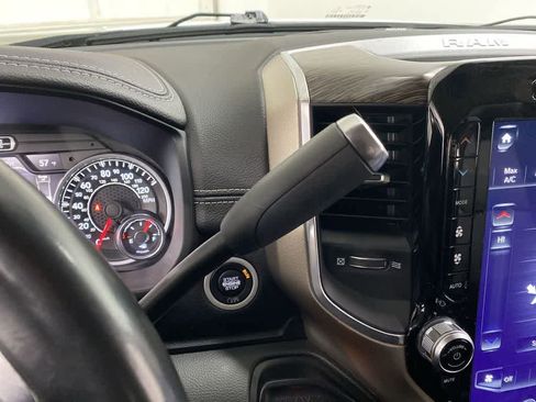 Used 2020 RAM 2500 Laramie image 26