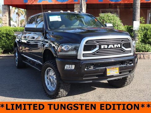 Used 2018 RAM 2500 Limited image 2
