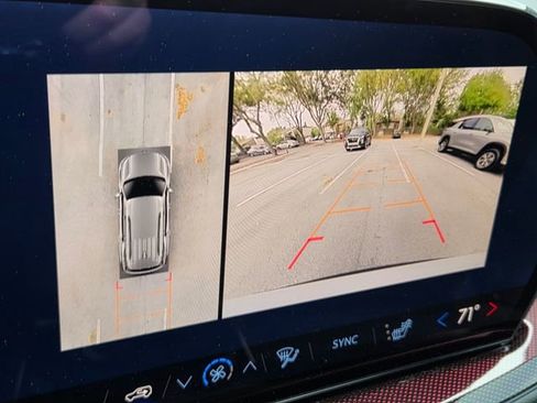 New 2026 Chevrolet Traverse Z71 w/ Enhanced Driving Package AWD/4WD image 29