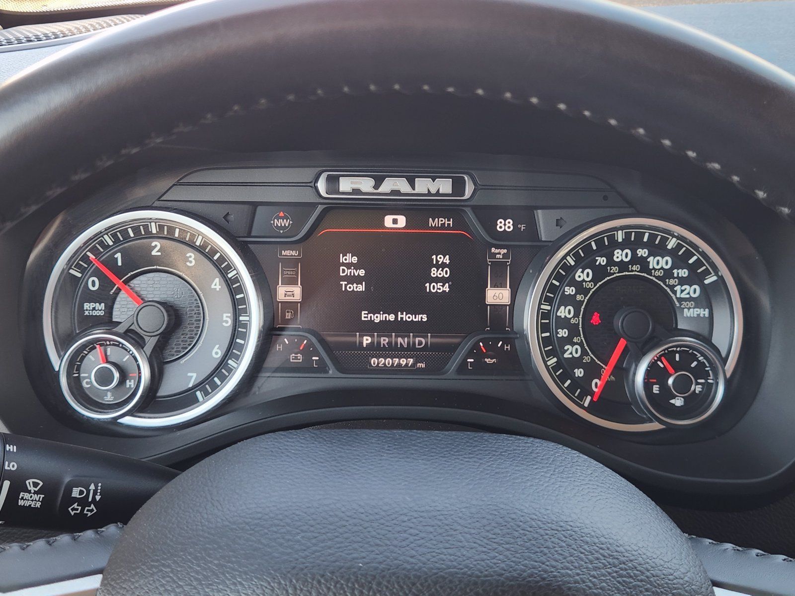 Used 2022 RAM 1500 Laramie AWD/4WD image 16