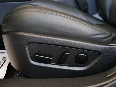 Used 2024 MAZDA CX-30 AWD 2.5 S w/ Preferred Package image 11