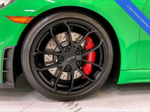 Used 2022 Porsche 718 Cayman GT4 RWD image 17