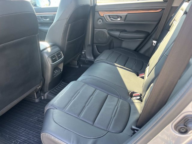 Used 2017 Honda CR-V Touring image 22