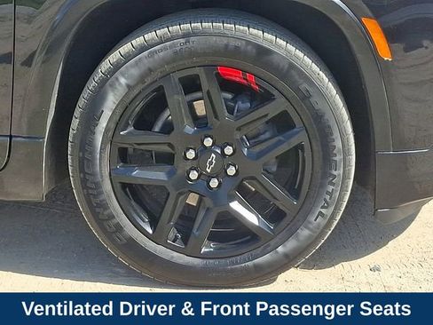 Used 2024 Chevrolet Traverse Premier w/ Redline Edition AWD/4WD image 25
