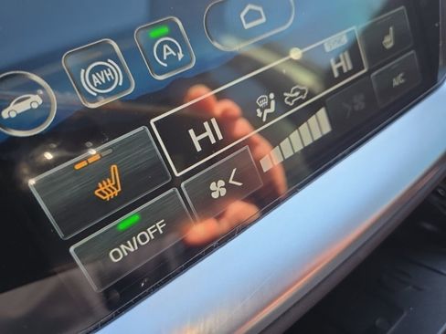 Used 2023 Subaru Outback Limited XT image 34