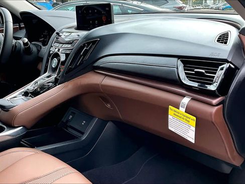 Certified 2025 Acura RDX SH-AWD w/ Technology Package image 18