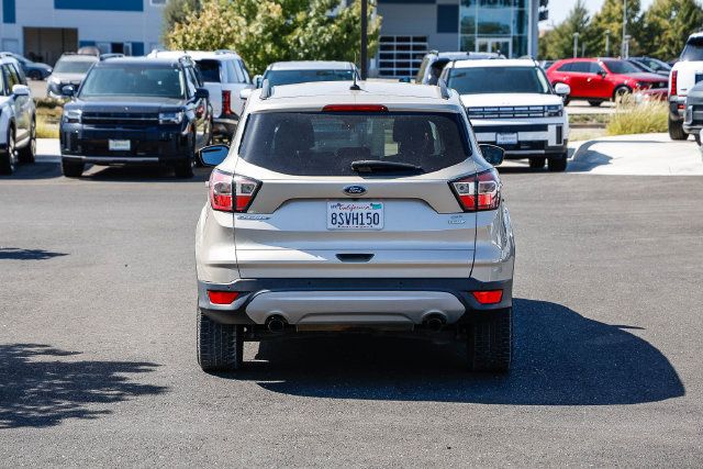 Used 2017 Ford Escape SE w/ Equipment Group 201A FWD image 4