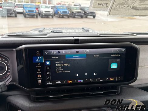 New 2026 Jeep Gladiator Sport image 17