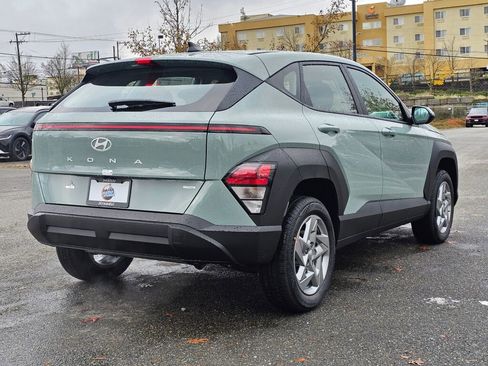New 2026 Hyundai Kona SE image 7