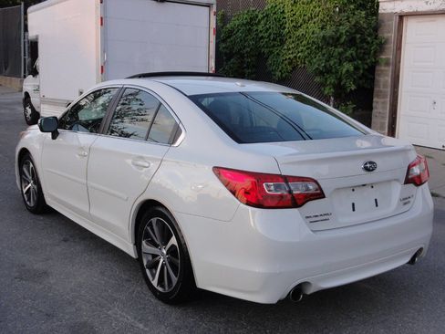 Used 2015 Subaru Legacy 3.6R Limited AWD/4WD image 4