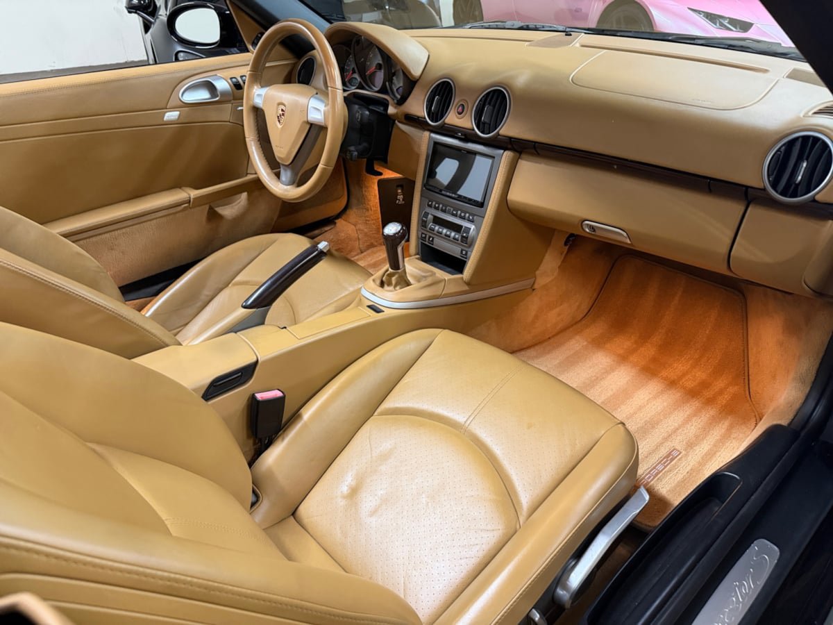 Used 2006 Porsche Boxster S RWD image 15