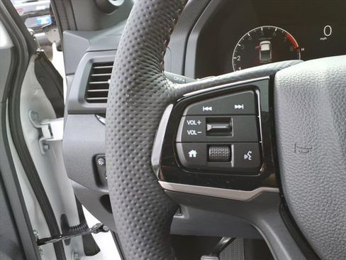New 2026 Honda Ridgeline Black Edition image 12