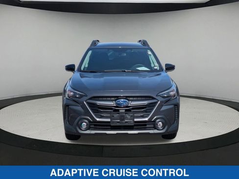 Certified 2025 Subaru Outback Premium image 9