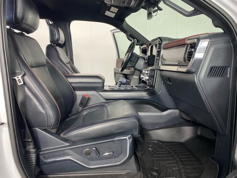 Used 2021 Ford F150 Lariat w/ Equipment Group 502A High AWD/4WD image 15