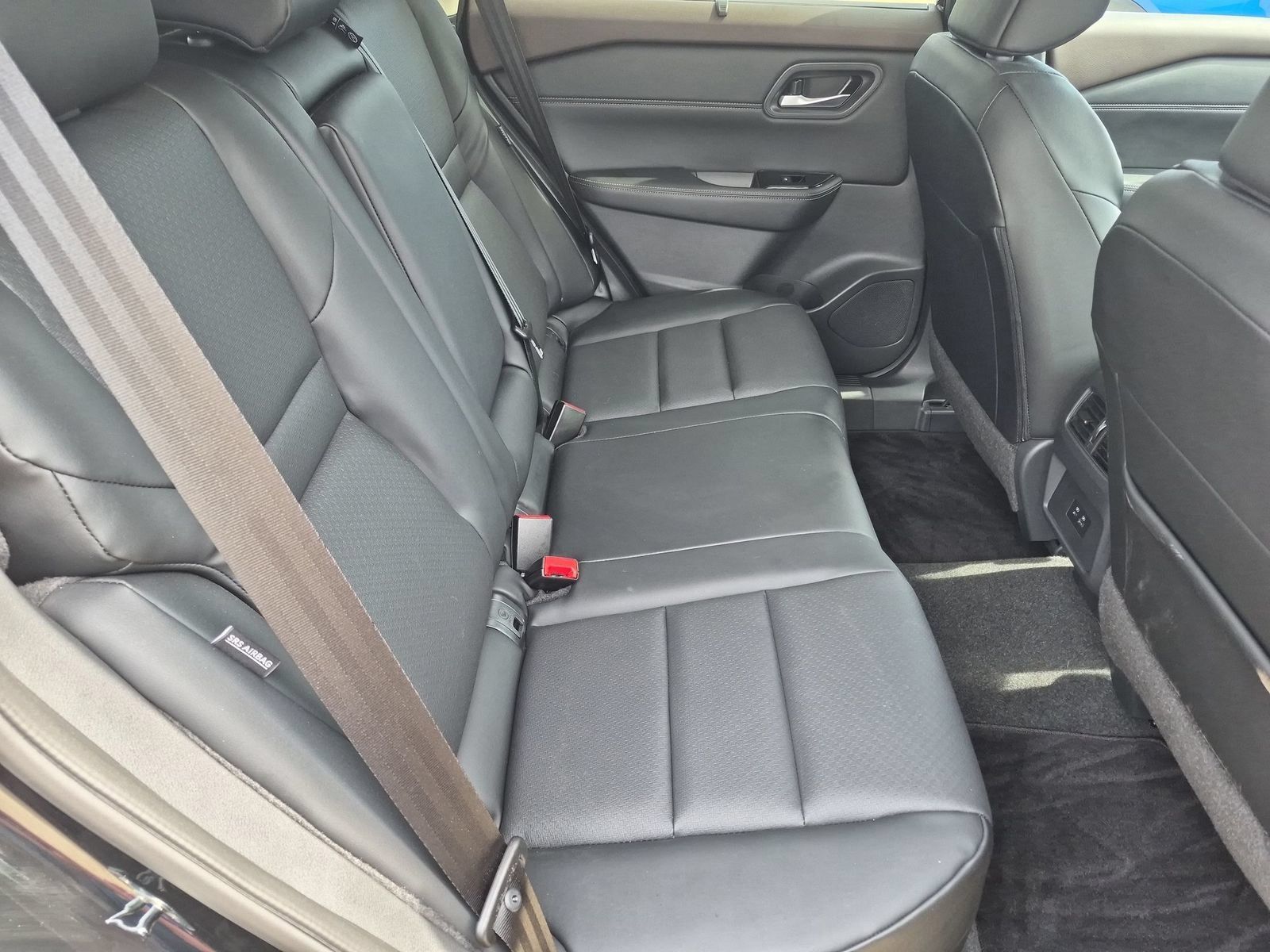 Certified 2023 Nissan Rogue SV w/ SV Premium B Package AWD/4WD image 36
