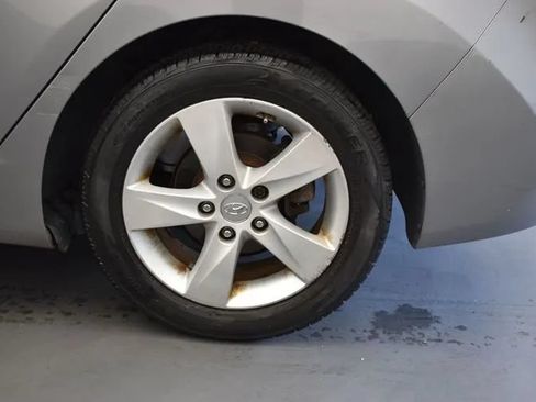 Used 2012 Hyundai Elantra GLS w/ Preferred Pkg 3 FWD image 31