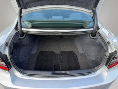 Used 2019 Dodge Charger SXT AWD/4WD image 37