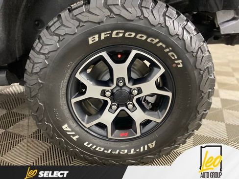 Used 2021 Jeep Wrangler Unlimited Rubicon w/ Dual Top Group AWD/4WD image 29