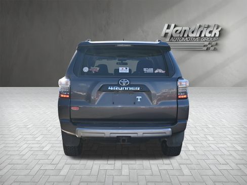 Used 2016 Toyota 4Runner Trail image 9