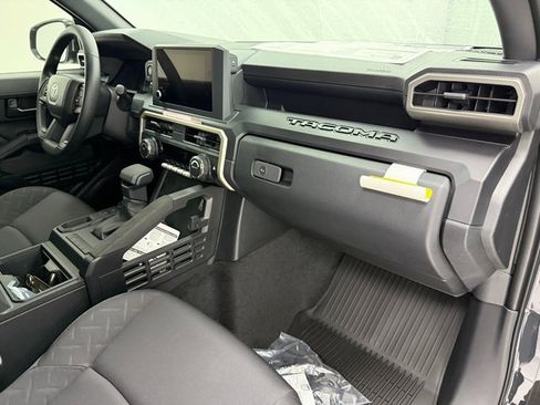 New 2026 Toyota Tacoma SR image 9