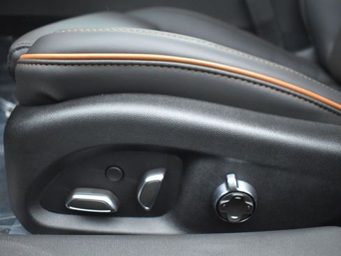 New 2025 Cadillac CT4 V w/ LPO, ONYX Package image 12