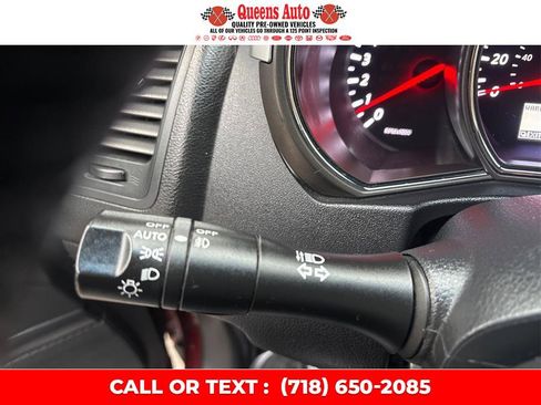 Used 2012 Nissan Murano SL w/ Navigation Pkg image 21