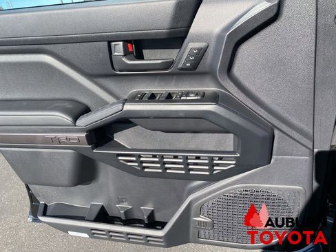 New 2026 Toyota 4Runner TRD Off-Road Premium AWD/4WD image 31