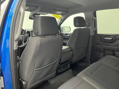 Used 2022 Chevrolet Silverado 1500 Custom AWD/4WD image 30