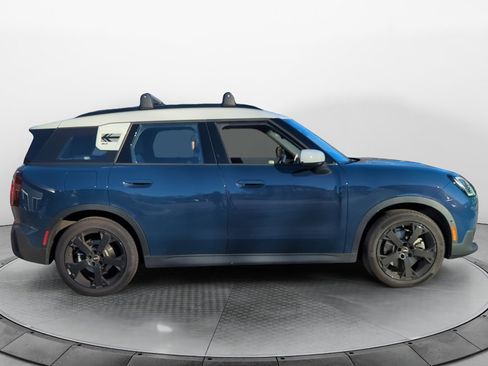 Certified 2025 MINI Cooper Countryman S image 8
