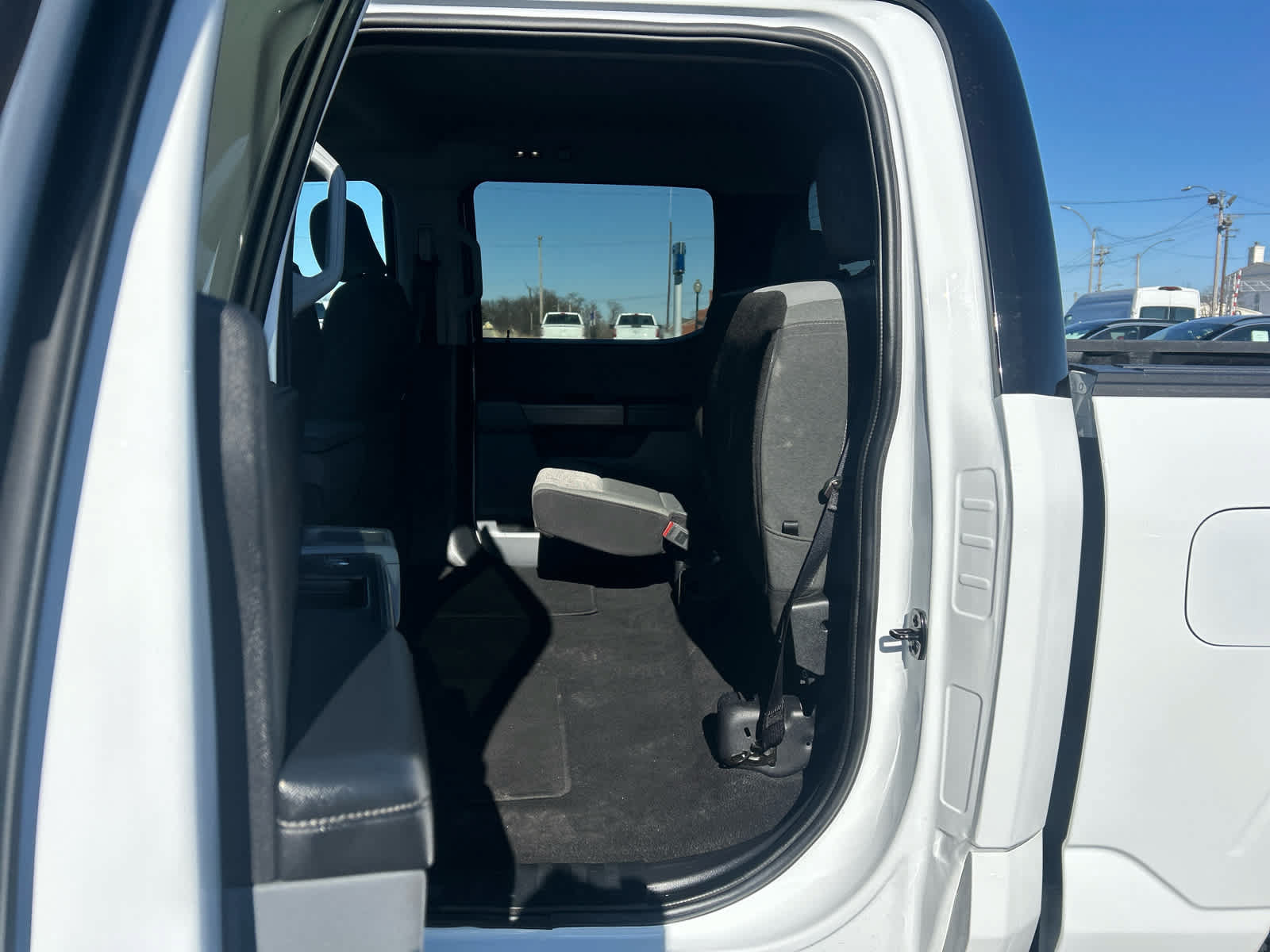 Used 2023 Ford F150 XLT AWD/4WD image 9