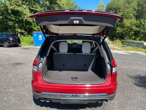 Used 2020 Lincoln Aviator Reserve w/ Equipment Group 201A image 25