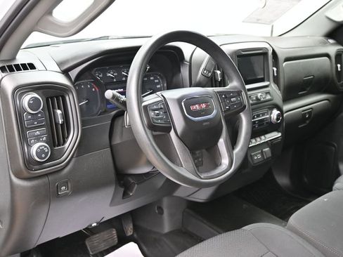 Used 2021 GMC Sierra 2500 4x4 Double Cab w/ Convenience Package image 17