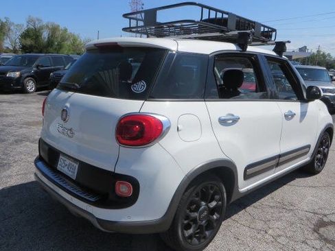 Used 2014 FIAT 500L Trekking w/ Popular Equipment Group FWD image 37