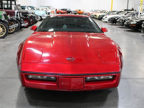 Used 1989 Chevrolet Corvette Coupe RWD image 13