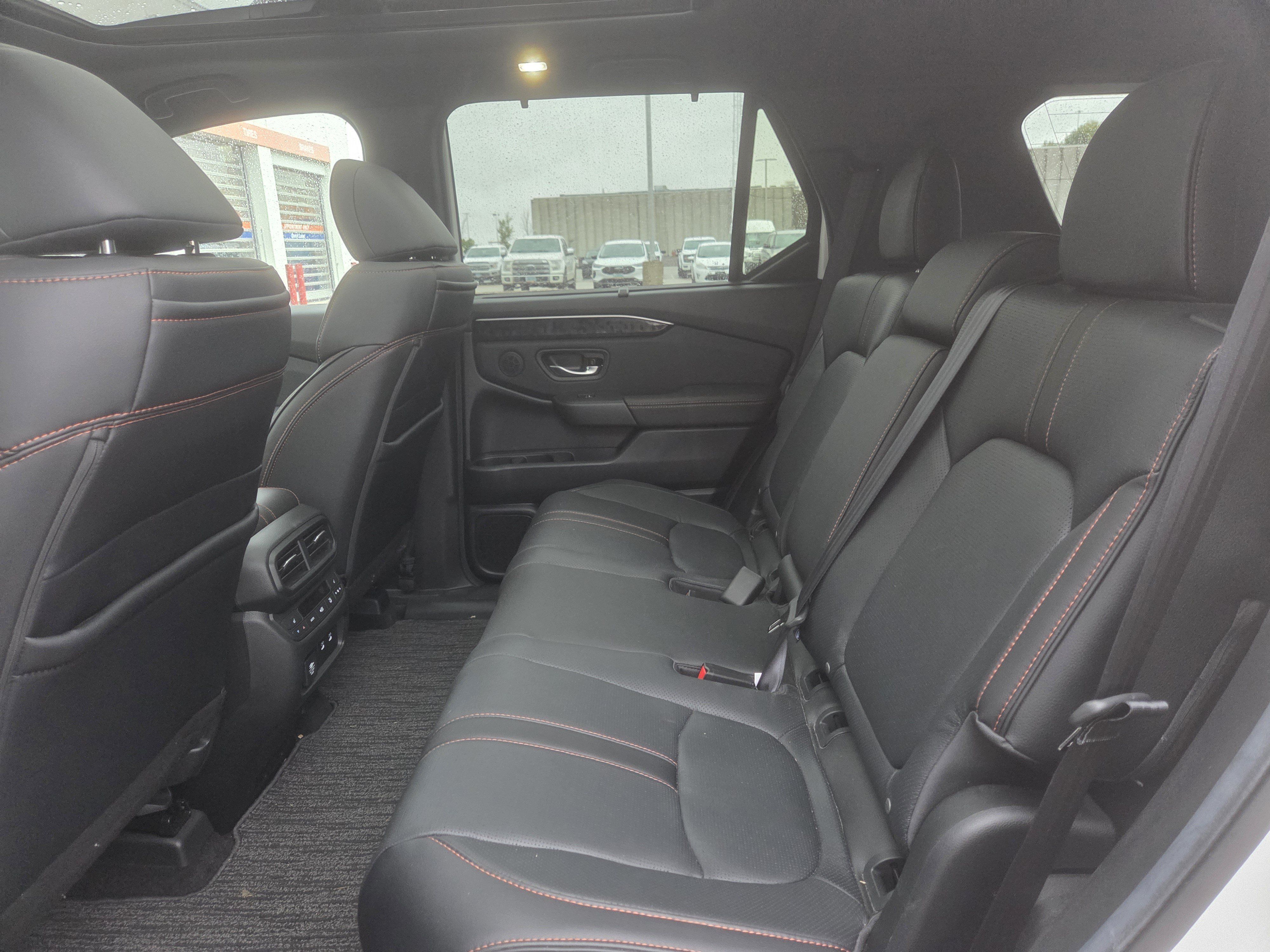 Used 2026 Honda Passport TrailSport Elite image 9