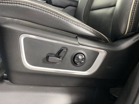 Used 2021 RAM 1500 Laramie w/ Sport Appearance Package image 20