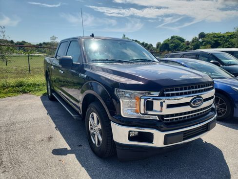 Used 2020 Ford F150 XLT w/ Equipment Group 302A Luxury RWD image 3