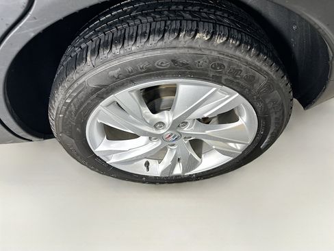 Used 2025 Buick Encore GX Preferred image 11