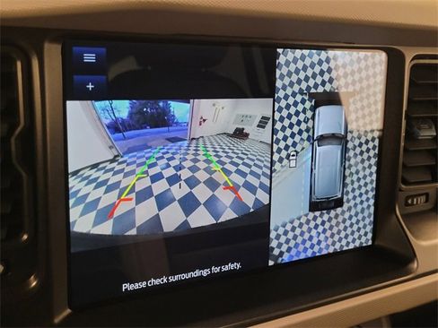 Used 2023 Ford Bronco Wildtrak image 19