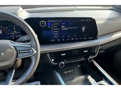 Used 2026 Chevrolet Tahoe Z71 w/ Z71 Off-Road Package image 7